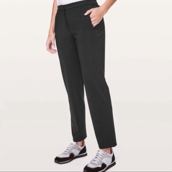lululemon athletica Pants - Lululemon On The Move Pant Black Size 6